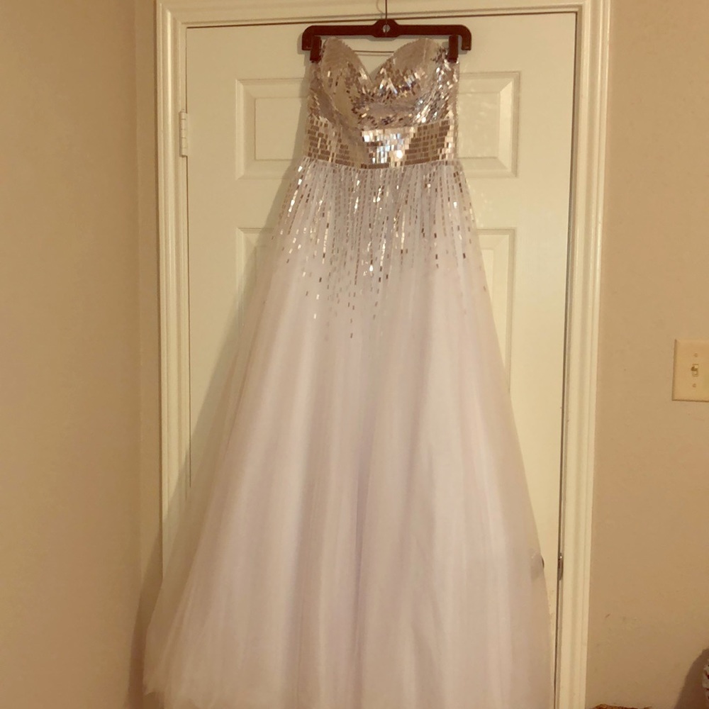 White gown